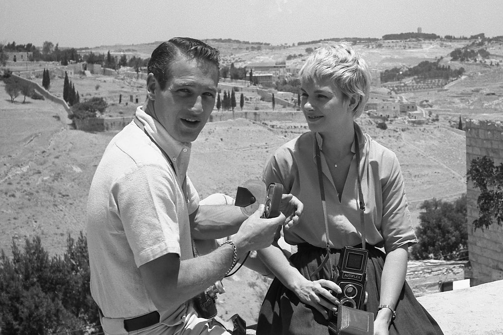 Paul Newman with Joanne Woodward [0252]
